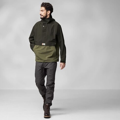 Fjallraven Vardag Hydratic Anorak - للرجال غابة عميقة/لوريل جرين، S in Kuwait