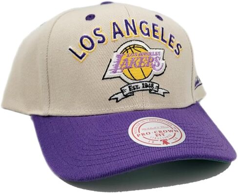 قبعة ليكرز 17x NBA Champs Snapback من ميتشل آند نيس in Kuwait