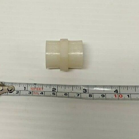 A&M Industries RC42 1/4" وصلة أنثى إلى 1/8" وصلة توصيل أنثى in Saudi Arabia