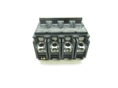 SIEMENS EQ9985 200A AMP 4P قاطع دائرة مقولب 120 / 240V-AC D598267 in Kuwait