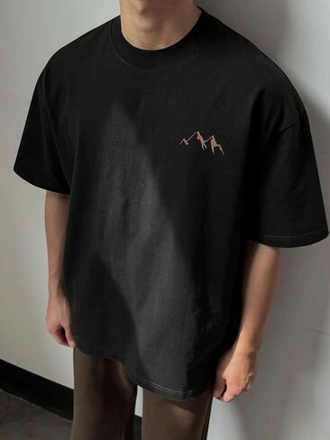 Men's Casual Short Sleeve T-Shirt, Minimalist Mountain Graphic Tee, Black Color Crew Neck Summer Top in Saudi Arabia