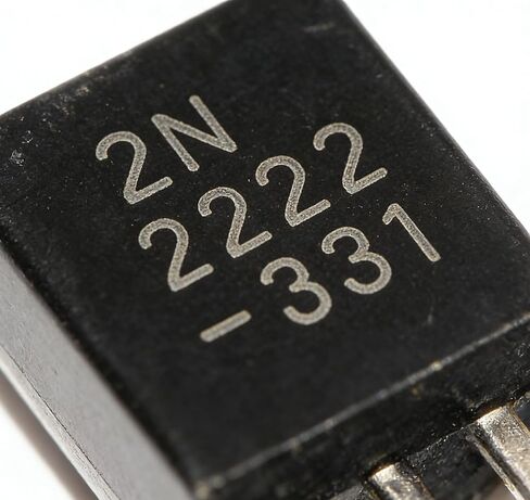 100 قطعة 2N2222 NPN ترانزستور TO-92 - تحويل موثوق به عالي السرعة وتضخيم الإشارة BJT لـ Arduino وPCB والإلكترونيات ذاتية الصنع in Saudi Arabia