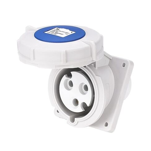 Waterproof Industrial 32A MN3332 32A*220V*3p*7.04KW in Saudi Arabia