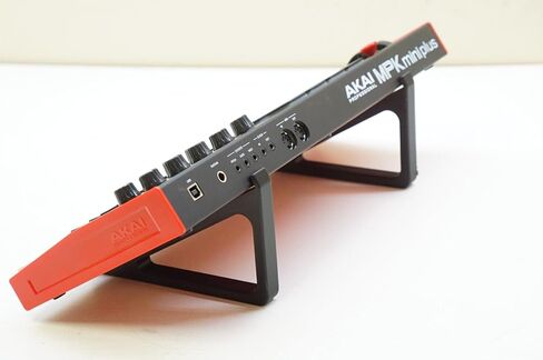 حامل عرض مكتب بزاوية لمفتاح Akai Professional MPK Mini Plus 37 in Kuwait