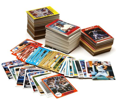 Baseball Card Collector Box With Over 500 Cards in Saudi Arabia