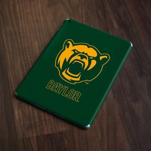 غلاف جهاز لوحي من Skinit متوافق مع iPad 9.7in (2017) - تصميم تميمة College Baylor مرخص رسميًا in Saudi Arabia
