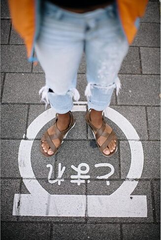 Chaco Women's Wayfarer Sandal in Saudi Arabia