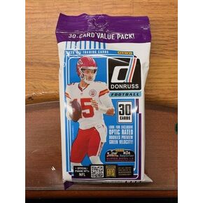 2025 Donruss Football Fat Pack 30-Card Value Pack! Downtown Hunt in Kuwait