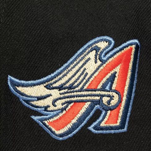 قبعة Mitchell & Ness Los Angeles Angels Cooperstown Cream Script Snapback، باللون الأسود in Kuwait