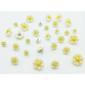 مجموعة دبابيس دفع زهور الأقحوان من الراتنج، 30 قطعة ديكور مسطح بظهر ديزي الإبهام، دبابيس دفع صغيرة مزخرفة للوحة الفلين لوحة الإعلانات صور جدار المنزل والمكتب والفصول الدراسية (أبيض) in Kuwait