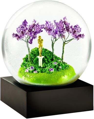 كرة ثلجية رائعة من Spring Cool من CoolSnowGlobes in Saudi Arabia