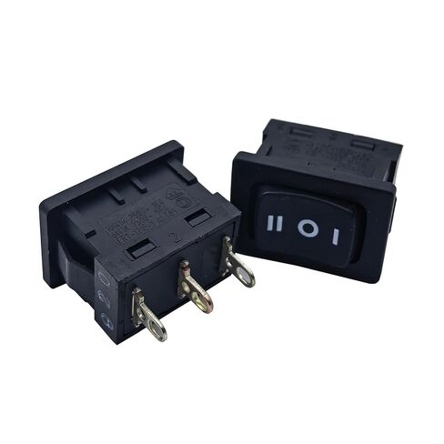 2 قطعة CRT-1215-Y مفتاح متأرجح 3 دبابيس، 3 أوضاع (تشغيل-إيقاف-تشغيل) 15 أمبير 125 فولت تيار متردد، مركز إيقاف التشغيل in Kuwait