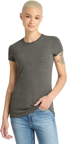 District Women's Fitted Perfect Tri Tee DT155 in Saudi Arabia