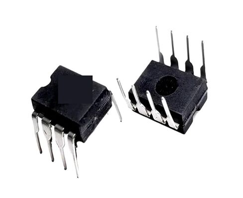 100 قطعة UC3842AN UC3842 UC3842BN 3842AN UC3842A UC3842B UC3842 3842 رقاقة in Saudi Arabia