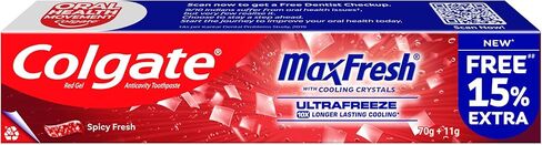 Colgate MaxFresh Toothpaste, Red Gel Tooth Paste with Menthol for Super Fresh Breath, 70g (Spicy Fresh) in Saudi Arabia