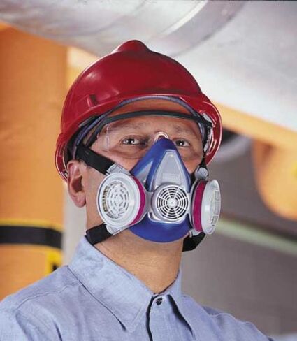 MSA Small Advantage 200 LS Series Full Mask Air Purifying Respirator in Saudi Arabia