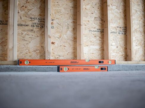 Johnson Level & Tool 5800-2442B - 24"-42" Extendable Box Beam Level,Telescoping Adjustable Aluminum Level with Precision Milled Edges in Saudi Arabia