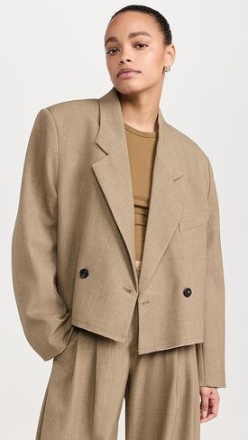 سترة نسائية من Pixie Market بتصميم داني مقصوصة in Kuwait