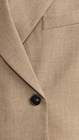 سترة نسائية من Pixie Market بتصميم داني مقصوصة in Kuwait