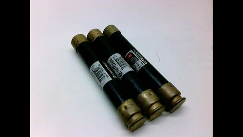 Cooper Bussmann Frs-R-12 - حزمة من 3 - ثنائي العنصر 12A فيوز Frs-R-12 - حزمة من 3 - فئة Rk5 in Saudi Arabia