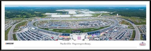 Nashville Superspeedway - ملصق ناسكار غير مؤطر مقاس 40 × 13.5 من Blakeway Panoramas in Kuwait