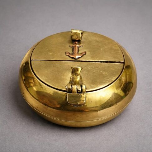 Antique Brass Ashtray for Cigarette, 5" Brass Vintage Ashtray Anchor Inlaid For Cigar, Cigarette, Smoking, Unique Table Top ashtray For Indoor And Outdoor Use, Ash Tray For Smokers in Saudi Arabia