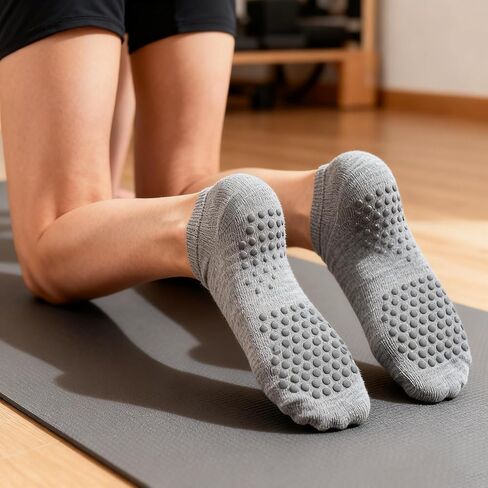 Women's Pilates Yoga Grip Socks, 2 Pairs Grey/Pink Non Slip, Ideal for Pilates, Barre, Barefoot Workout, Home Workout in Saudi Arabia