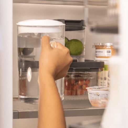 إبريق زجاجي إضافي AquaTru Carafe AT100 - ضاعف سعة المياه لديك - احتفظ بواحدة في الثلاجة in Kuwait