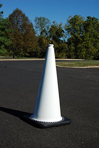 28" JBC Traffic Cone, 7lbs in Saudi Arabia