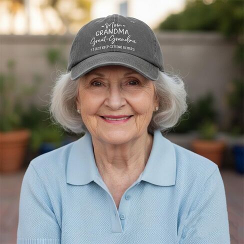 Great Grandma Gifts, Gifts for Great-Grandma Baby Announcement Christmas Mothers Day -Adjustable Baseball Cap in Saudi Arabia
