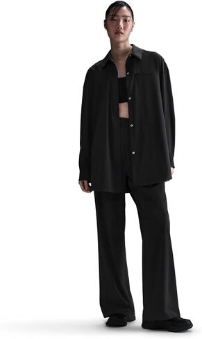 قميص Nike 24.7 PerfectStretch للسيدات ذو أكمام طويلة مقاس كبير (HM8385-010، أسود/رمادي دخاني داكن) مقاس متوسط in Saudi Arabia