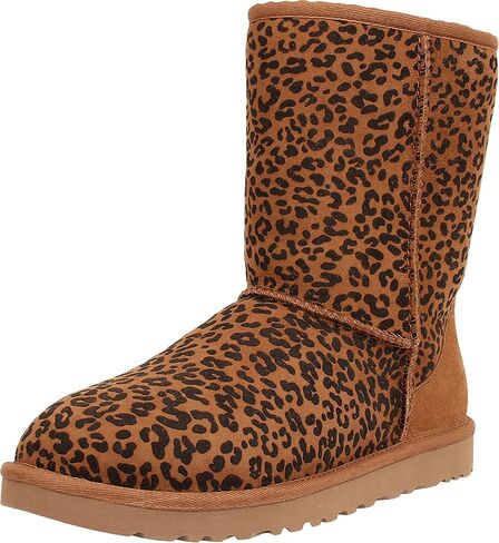 UGG كاردي الكلاسيكية للسيدات in Saudi Arabia