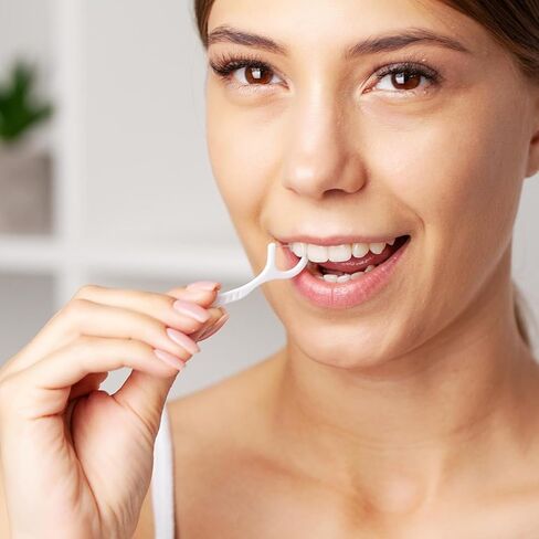 2400 Count Professional Dental Floss Picks for Teeth Travel Pack Bulk, High Toughness Picks Flosser for Adults Teeth Cleaning Dental Flossers for Family, Easy Grip Handle, Tight Space Cleaning in Saudi Arabia
