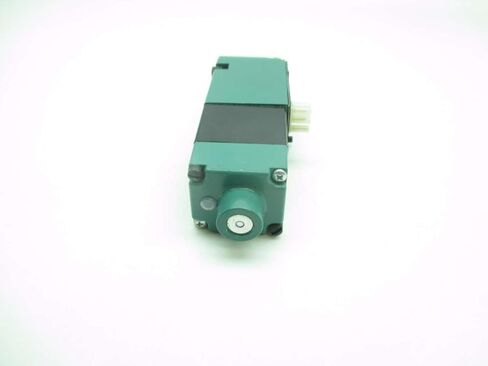 081SA400K000030 150PSI .15 أمبير 120V-AC صمام الملف اللولبي D571926 in Saudi Arabia