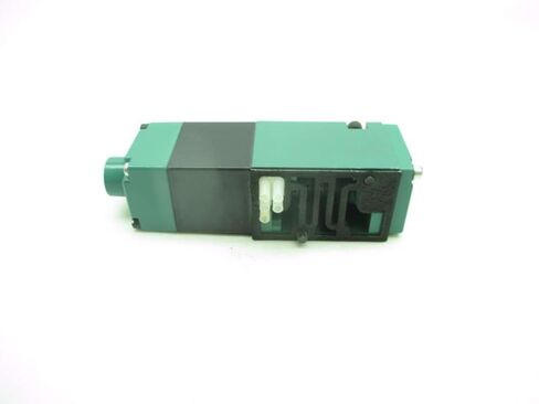 081SA400K000030 150PSI .15 أمبير 120V-AC صمام الملف اللولبي D571926 in Saudi Arabia