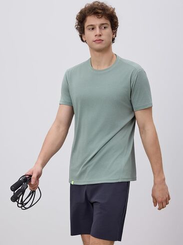 Workout Short Sleeve T Shirt for Men Women Unisex Forwarded Side Seam Performance Crew Neck Tee Quick Dry in Kuwait