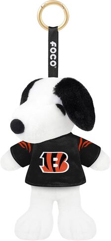 FOCO NCAA unisex-adult Nfl Team Logo Plush Snoopy Peanuts Bag Charm Keychain in Saudi Arabia
