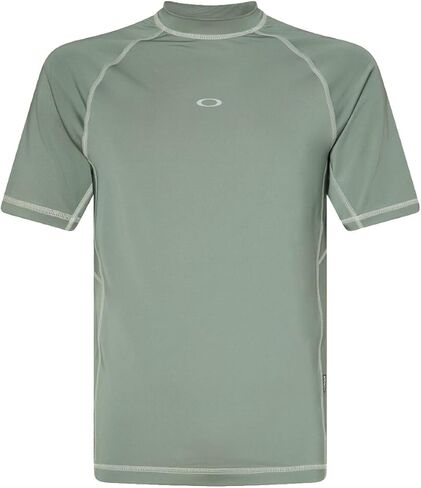 Oakley Men's Ventura Short Sleeve Rashguard in Saudi Arabia