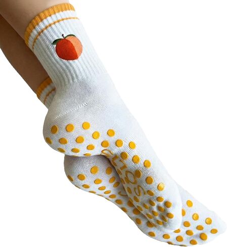 Non-Slip Pilates Socks with Grips for Women | Anti Skid Athletic Socks | 1 Pair | Size 5-9 | Peach (US, Alpha, One Size, 9.5, Regular, Regular, Quarter Fit) in Saudi Arabia