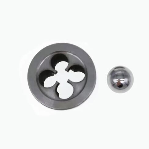 15C011 Airless sprayer pump accessories sprayer inlet ball seat 395 495 in Kuwait