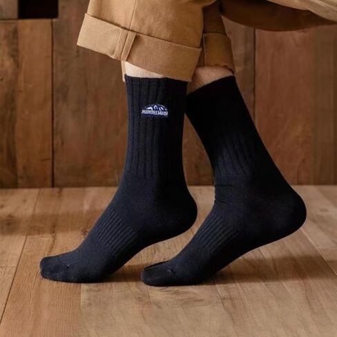 4 Pairs Womens Athletic Socks Crew Running Socks Lightweight Breathable Casual Socks in Kuwait