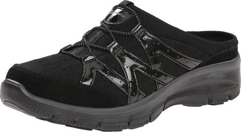 حذاء نسائي سهل الاستخدام من Skechers in Saudi Arabia