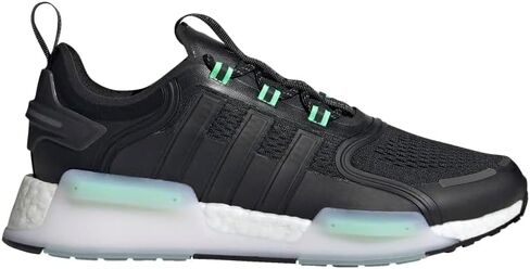 حذاء اديداس NMD_V3 للرجال، اسود، مقاس 10 in Kuwait