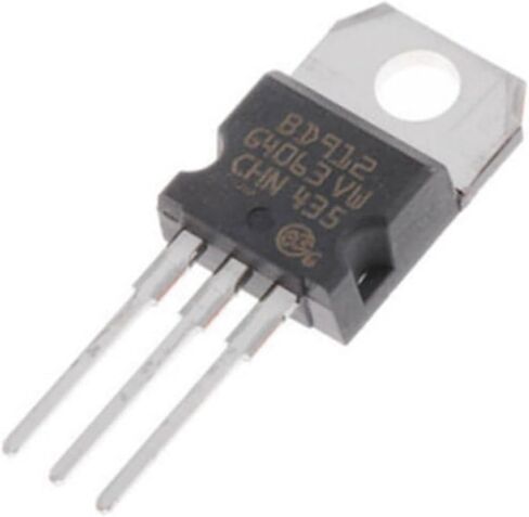 BD912 100V 15A TO-220 BD911 TO220 الترانزستور 10 قطعة (BD911) in Kuwait