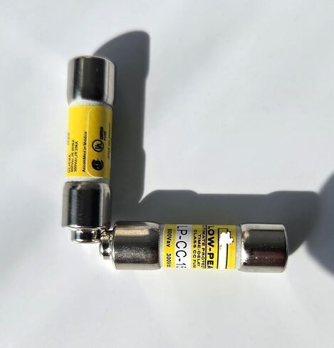 ثنائي العنصر الوقت تأخير الصمامات LP-CC-15 LP-CC 15A 600Vac فئة Cc الحالي الحد من رفض خرطوشة الصمامات 2 حزمة in Kuwait