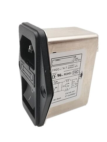 مقبس ثلاثة في واحد مع صمام التبديل CW2C-06A-T3A 6A 10A Power Filter(CW2C -03A -T) in Kuwait