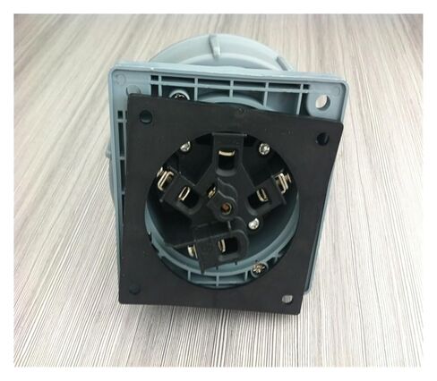 مقبس الأجهزة الصناعية 63A/38V/IP67/3P+E SFN-6342 in Kuwait