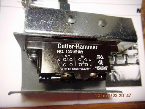 CUTLER HAMMER DS200EK1 مجموعة الاتصال المساعدة، التعشيق الكهربائي، جميع المفاتيح (باستثناء 30-100A DG)، 1NO/1NC in Kuwait