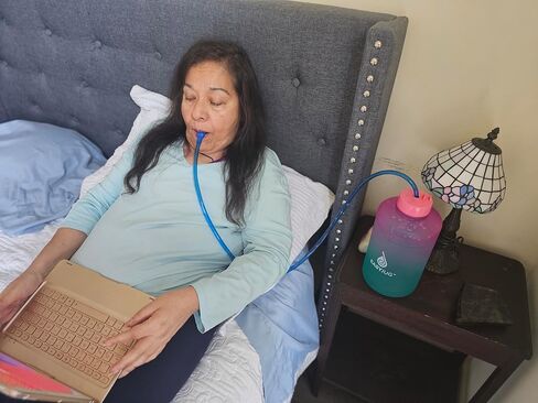 Hands-Free Water Bottle with 47" Long Straw - 2.2L BPA-Free Water Jug for Pregnant, Breastfeeding & Postpartum. in Kuwait