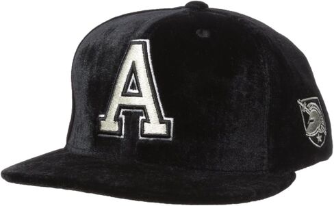 W Republic NCAA Velvet Snapback in Saudi Arabia